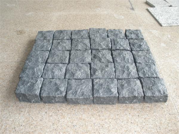 ZP Black Basalt Natual Split Cubes