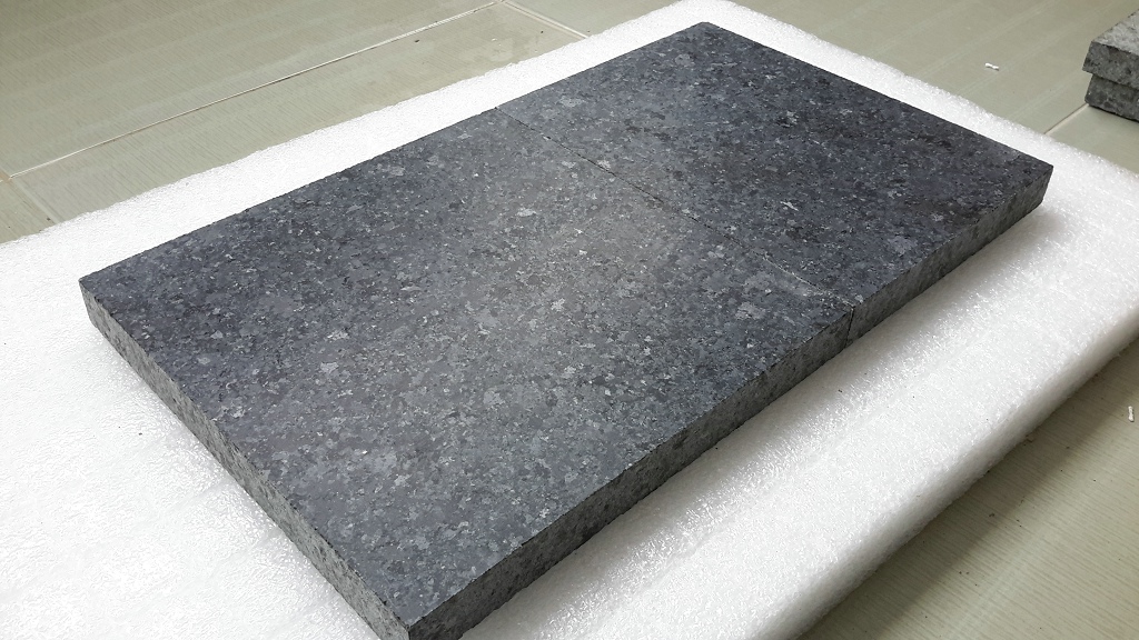 New G684 Black Granite Honed Tiles
