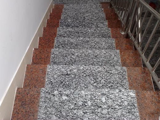 Spary White Granite Polished Steps