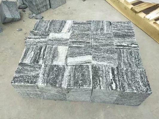 G302 Grey Landscape Granite Cube Stone